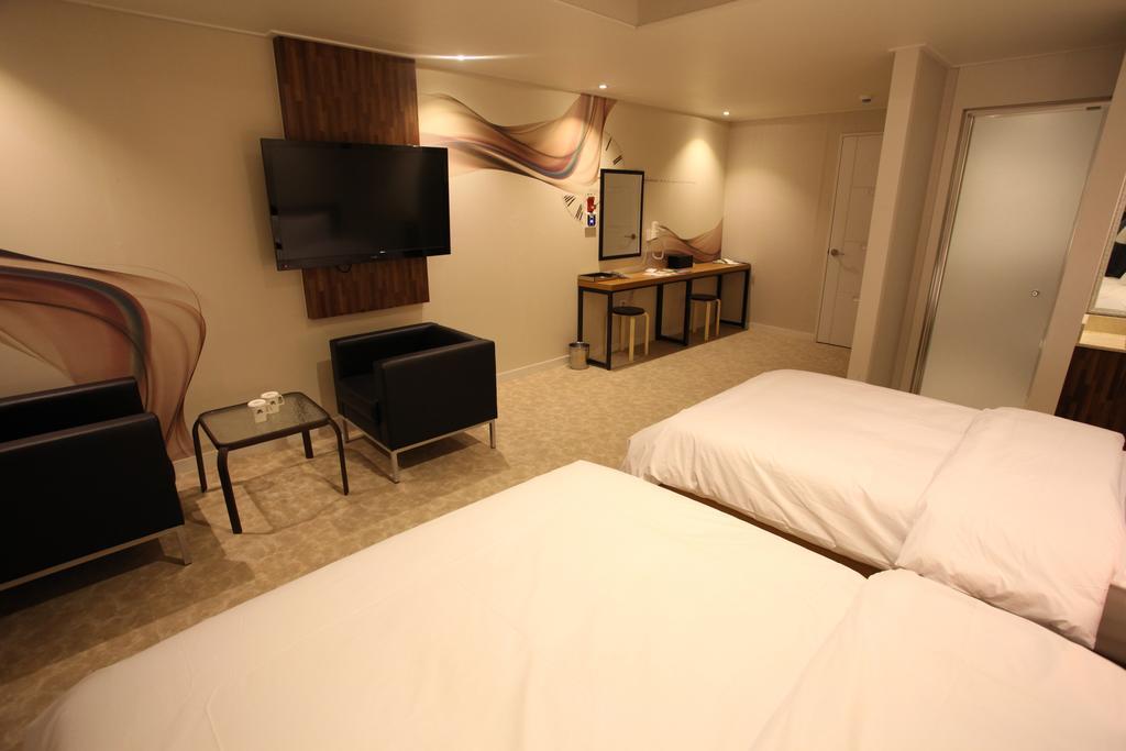 New Suwon Hotel מראה חיצוני תמונה