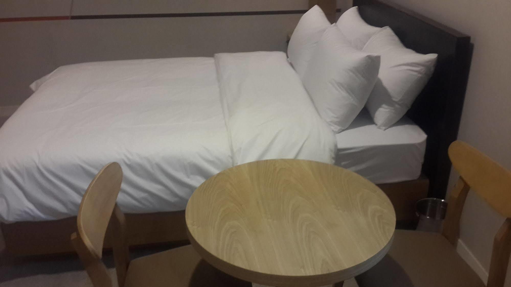 New Suwon Hotel מראה חיצוני תמונה