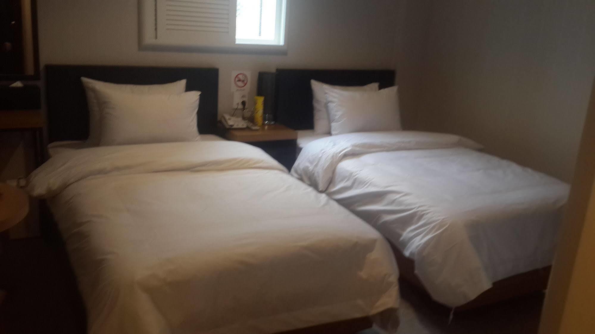 New Suwon Hotel מראה חיצוני תמונה