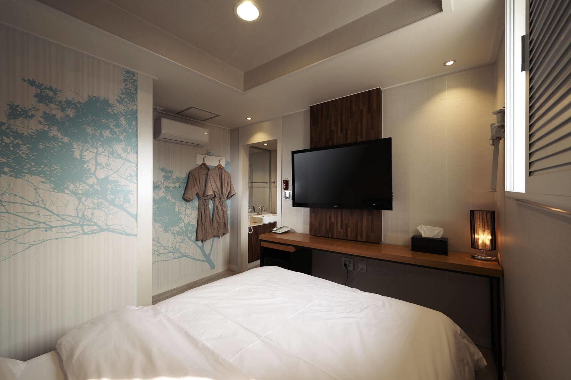 New Suwon Hotel מראה חיצוני תמונה
