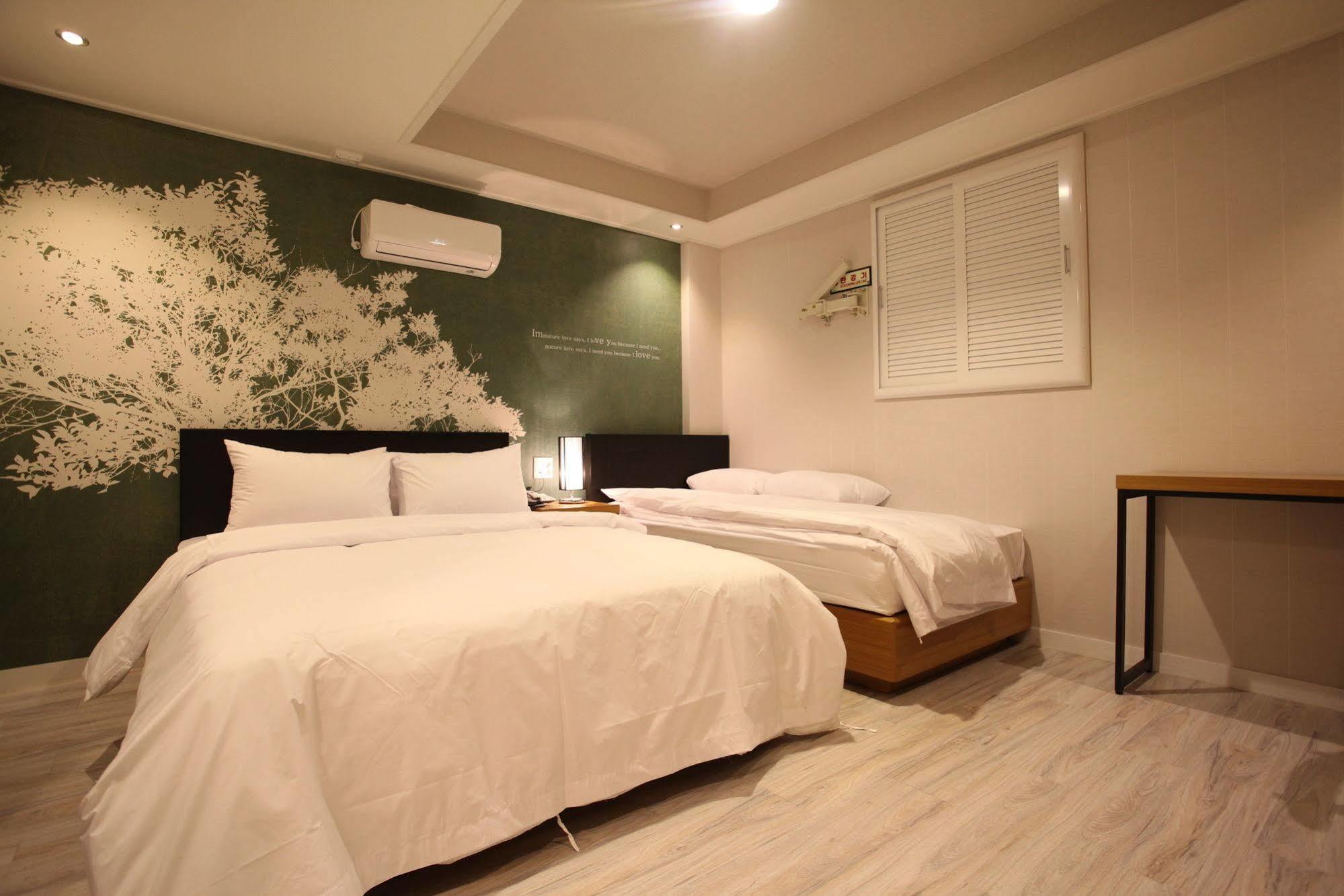 New Suwon Hotel מראה חיצוני תמונה