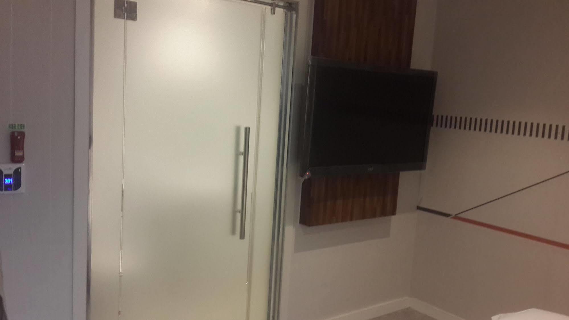 New Suwon Hotel מראה חיצוני תמונה