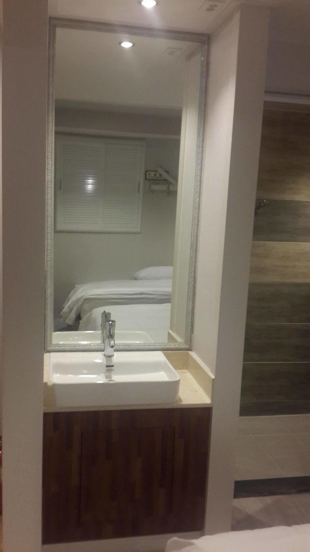 New Suwon Hotel מראה חיצוני תמונה